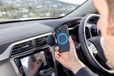 Quad Lock MAG Head     Smartphone  Car & Desk Mounts