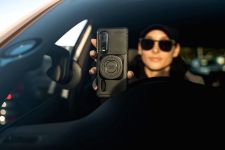 Quad Lock Universal MAG Adaptor      Twist-Lock Mounts & MAG Heads